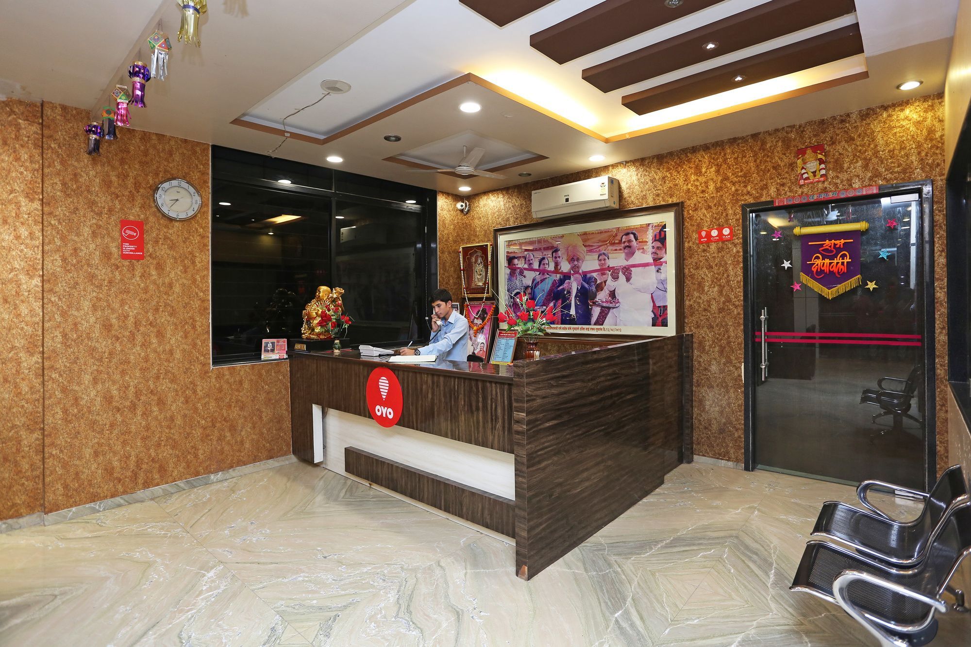 Hotel Sai Pancham Shirdi Exteriör bild